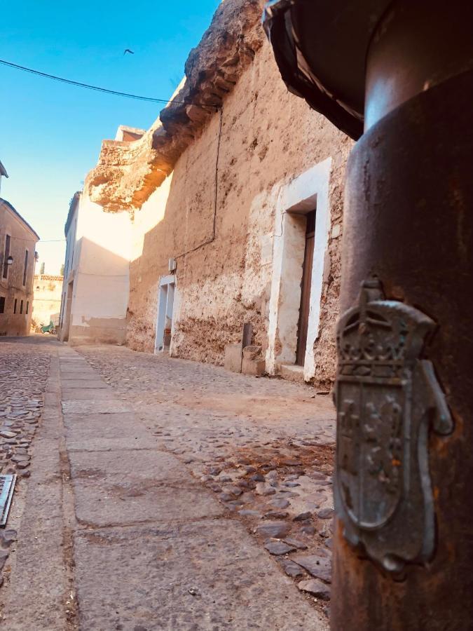 El Escondite De La Muralla Касерес Экстерьер фото